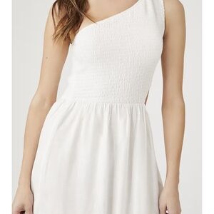Elegant White One-Shoulder Dress